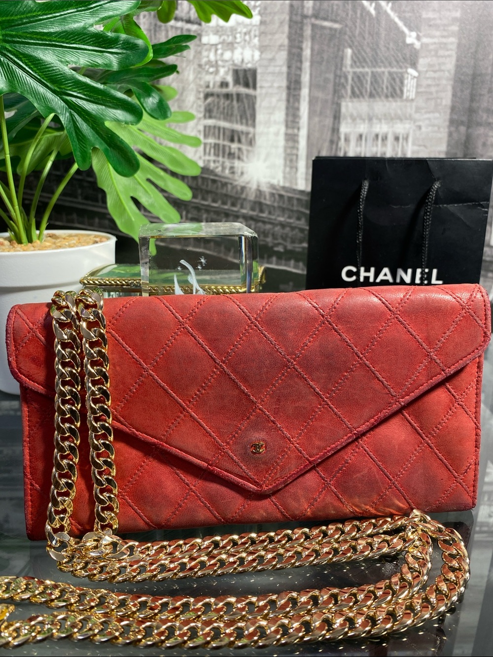 Authentic CHANEL Red Quilted CC Leather Envelope Flap Wallet